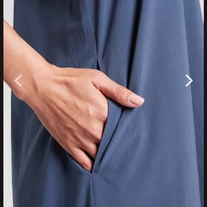 ATHLETA Presidio dress Iron Blue